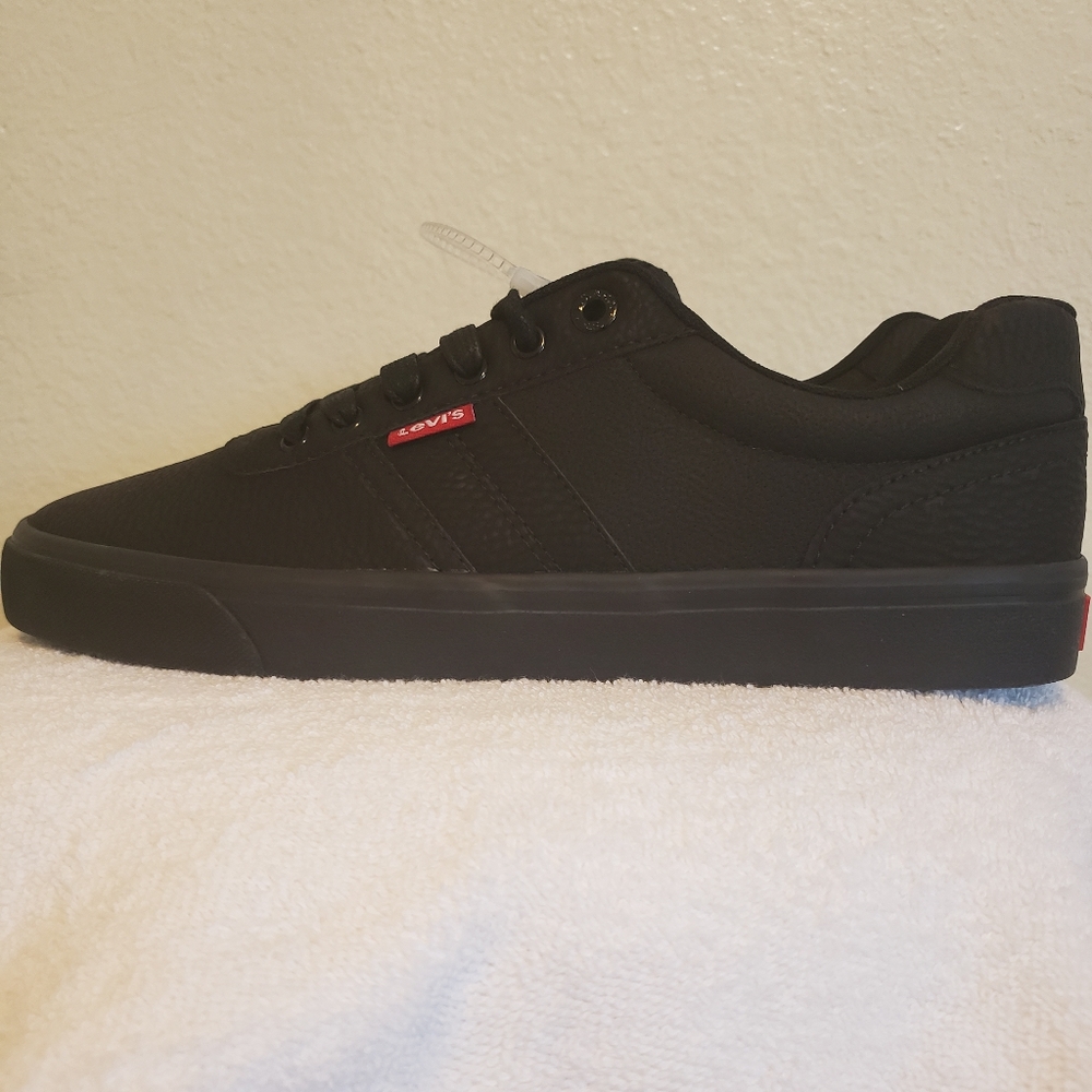 Levi's shoes men